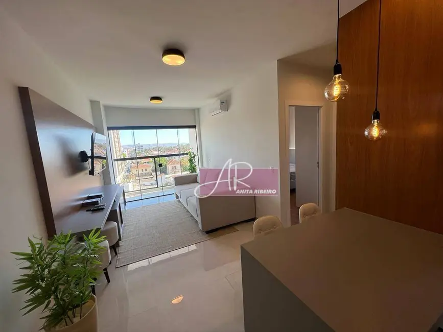 Apartamento com 1 quarto à venda, 55m2 em Centro, Pouso Alegre - MG - imagem 4 Foto 4 de Apartamento com 1 quarto à venda, 55m2 em Centro, Pouso Alegre - MG
