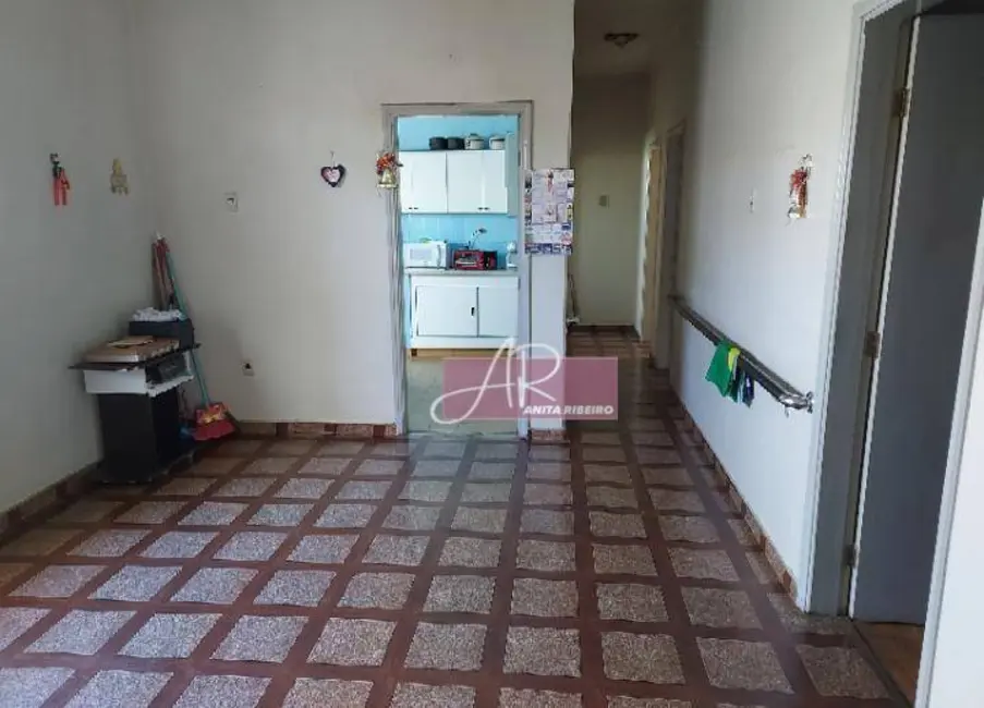 Casa com 4 quartos à venda, 330m2 em Nova Pouso Alegre, Pouso Alegre - MG - imagem 3 Foto 3 de Casa com 4 quartos à venda, 330m2 em Nova Pouso Alegre, Pouso Alegre - MG