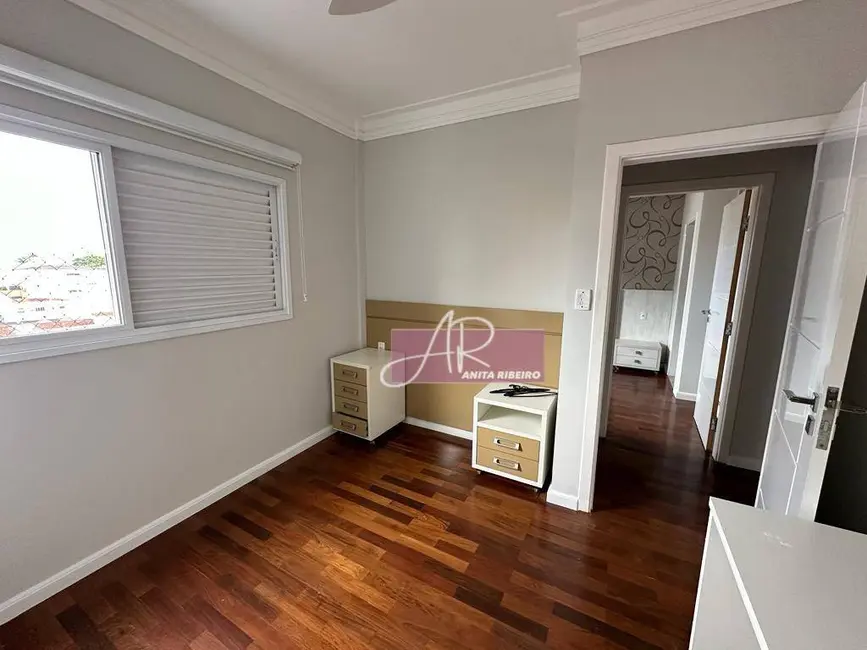 Foto 9 de Apartamento com 3 quartos à venda, 110m2 em João Paulo II, Pouso Alegre - MG