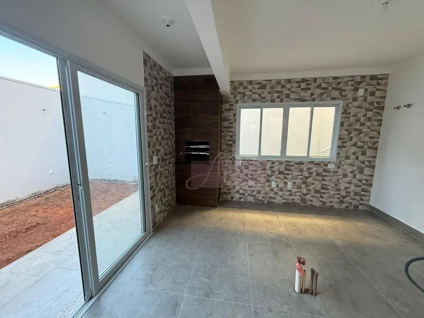 Casa com 3 quartos à venda, 304m2 em Pouso Alegre - MG - imagem 7 Foto 7 de Casa com 3 quartos à venda, 304m2 em Pouso Alegre - MG