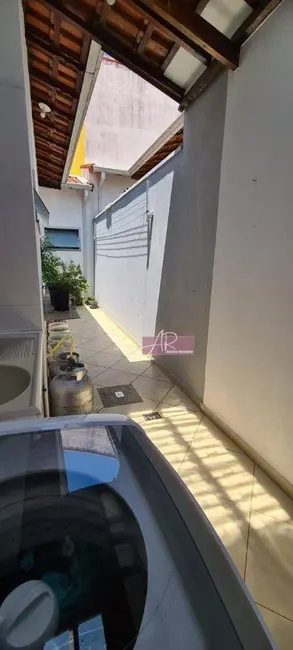 Foto 4 de Casa com 3 quartos à venda, 120m2 em Jardim Canadá, Pouso Alegre - MG