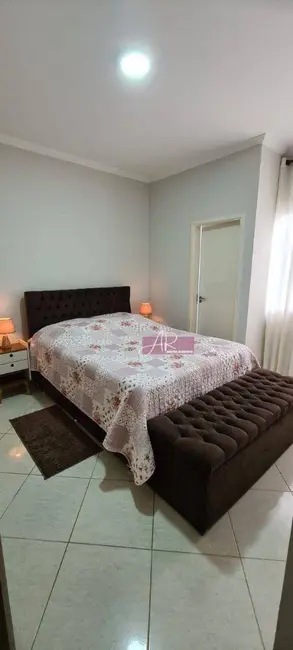 Foto 7 de Casa com 3 quartos à venda, 120m2 em Jardim Canadá, Pouso Alegre - MG