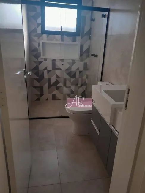 Casa com 3 quartos à venda, 345m2 em Colinas de Santa Bárbara, Pouso Alegre - MG - imagem 6 Foto 6 de Casa com 3 quartos à venda, 345m2 em Colinas de Santa Bárbara, Pouso Alegre - MG
