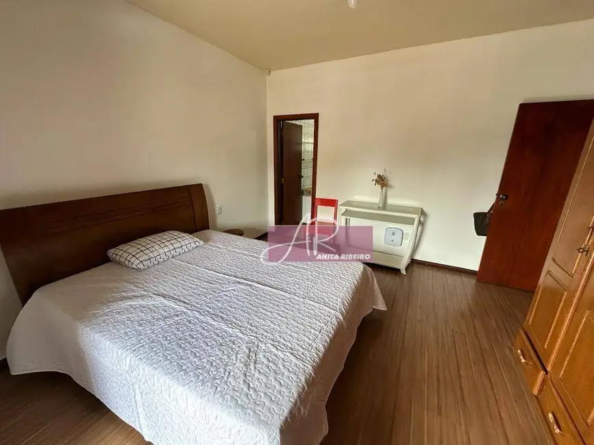 Casa com 3 quartos à venda, 369m2 em Pouso Alegre - MG - imagem 7 Foto 7 de Casa com 3 quartos à venda, 369m2 em Pouso Alegre - MG