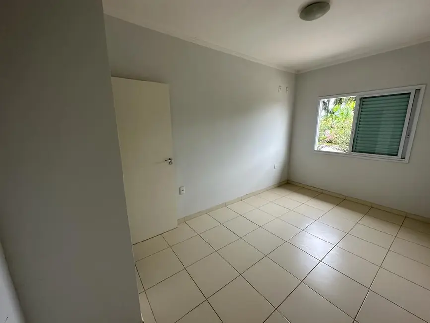 Foto 9 de Apartamento com 2 quartos à venda, 65m2 em Pouso Alegre - MG