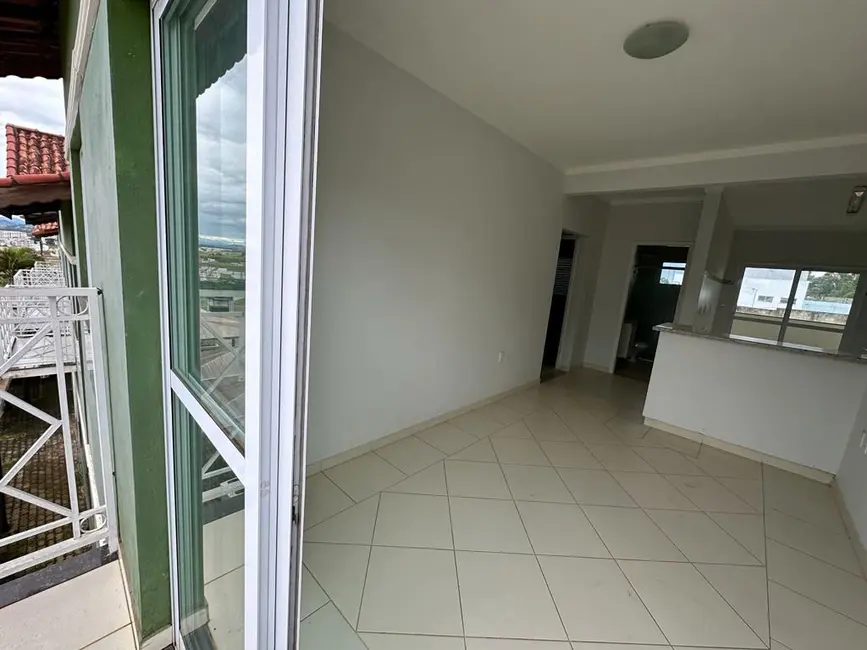 Foto 4 de Apartamento com 2 quartos à venda, 65m2 em Pouso Alegre - MG
