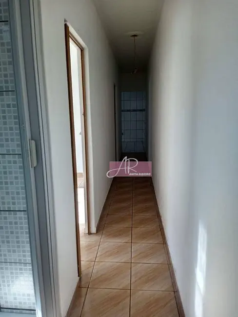 Foto 7 de Casa com 2 quartos à venda, 242m2 em Jardim Califórnia, Pouso Alegre - MG