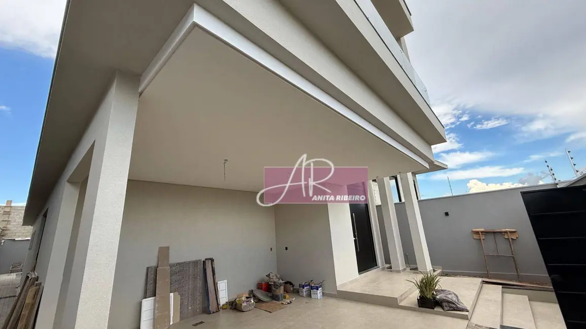 Foto 5 de Casa com 4 quartos à venda, 360m2 em Pouso Alegre - MG