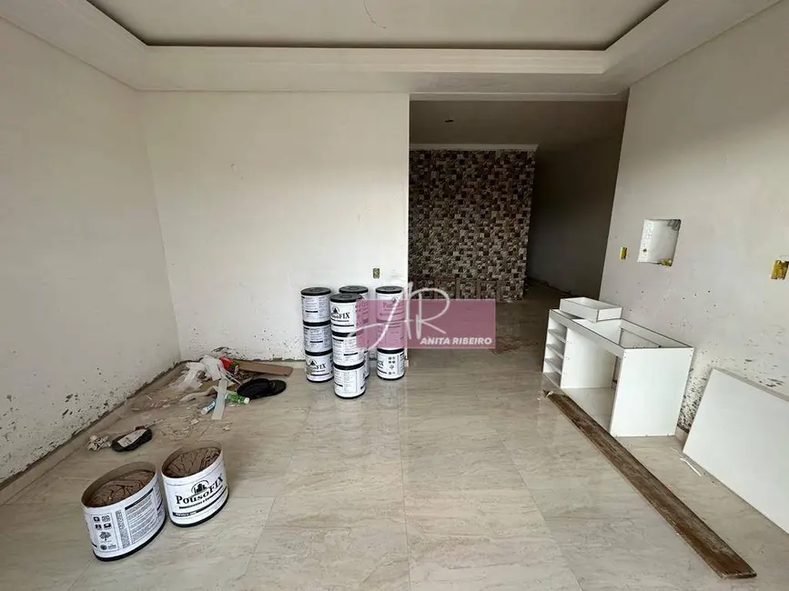 Foto 2 de Apartamento com 3 quartos à venda, 103m2 em Nhá Chica, Pouso Alegre - MG