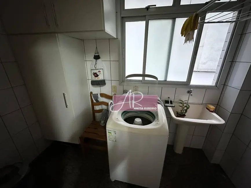 Foto 6 de Apartamento com 3 quartos à venda, 130m2 em Pouso Alegre - MG