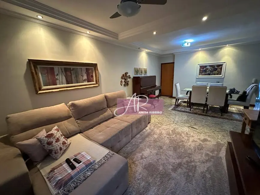 Foto 1 de Apartamento com 3 quartos à venda, 130m2 em Pouso Alegre - MG
