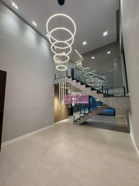 Foto 8 de Casa com 3 quartos à venda, 360m2 em Pouso Alegre - MG