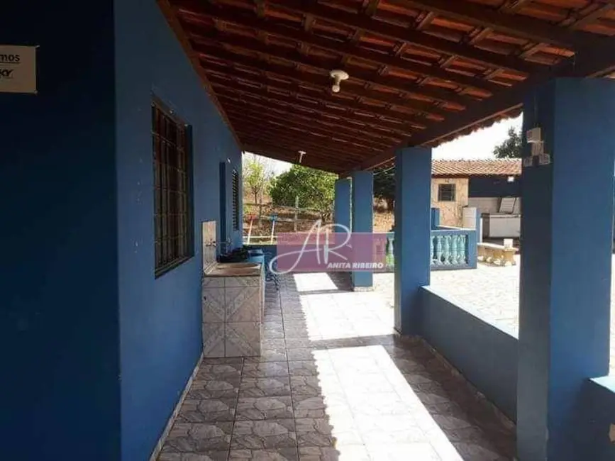 Sítio / Rancho com 3 quartos à venda, 6000m2 em Pouso Alegre - MG - imagem 5 Foto 5 de Sítio / Rancho com 3 quartos à venda, 6000m2 em Pouso Alegre - MG