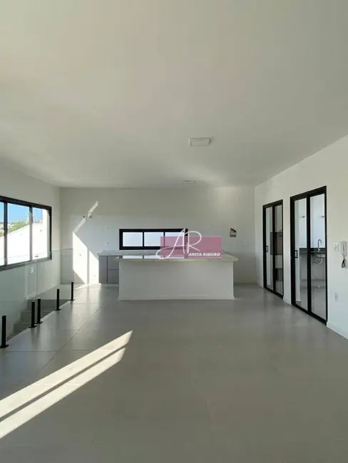 Foto 4 de Casa com 3 quartos à venda, 415m2 em Pousada do Sol, Pouso Alegre - MG