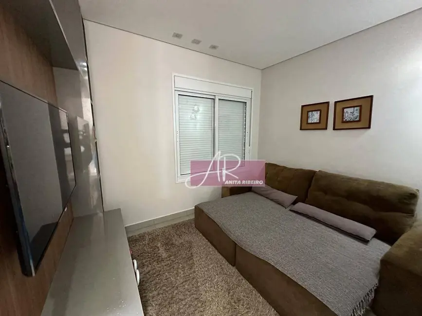 Foto 4 de Casa com 3 quartos à venda, 450m2 em Fátima I, Pouso Alegre - MG