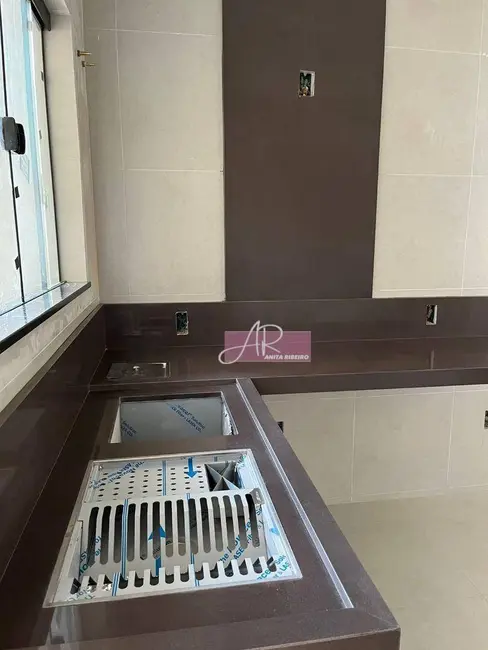 Foto 9 de Casa com 3 quartos à venda, 200m2 em Parque Real, Pouso Alegre - MG