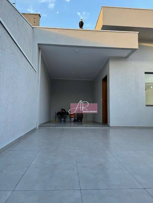 Casa com 3 quartos à venda, 160m2 em Cidade Vergani, Pouso Alegre - MG - imagem 4 Foto 4 de Casa com 3 quartos à venda, 160m2 em Cidade Vergani, Pouso Alegre - MG