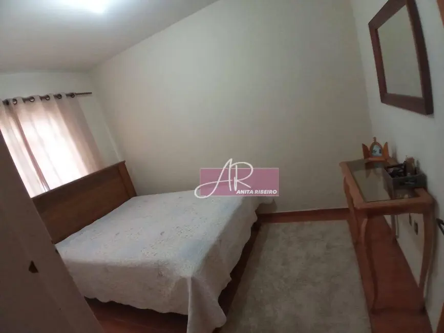 Casa com 4 quartos à venda, 353m2 em Primavera, Pouso Alegre - MG - imagem 8 Foto 8 de Casa com 4 quartos à venda, 353m2 em Primavera, Pouso Alegre - MG
