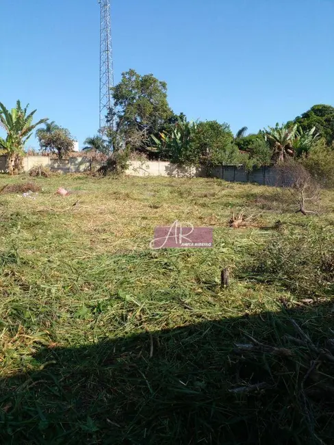 Foto 1 de Terreno / Lote à venda, 1000m2 em Pouso Alegre - MG