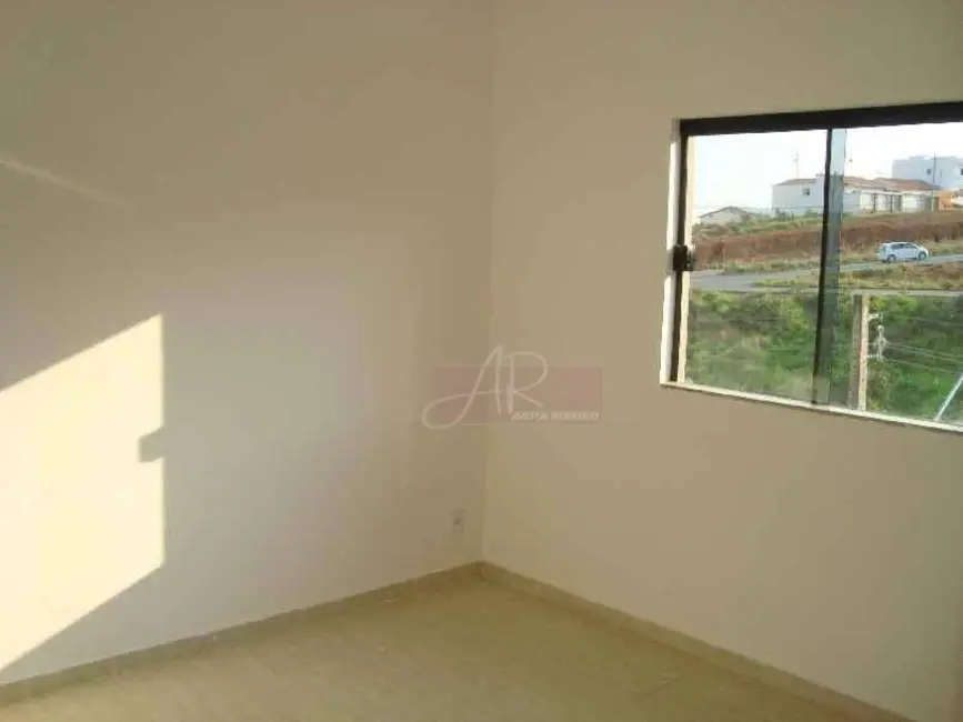 Apartamento com 2 quartos à venda, 58m2 em Pão de Açúcar, Pouso Alegre - MG - imagem 9 Foto 9 de Apartamento com 2 quartos à venda, 58m2 em Pão de Açúcar, Pouso Alegre - MG