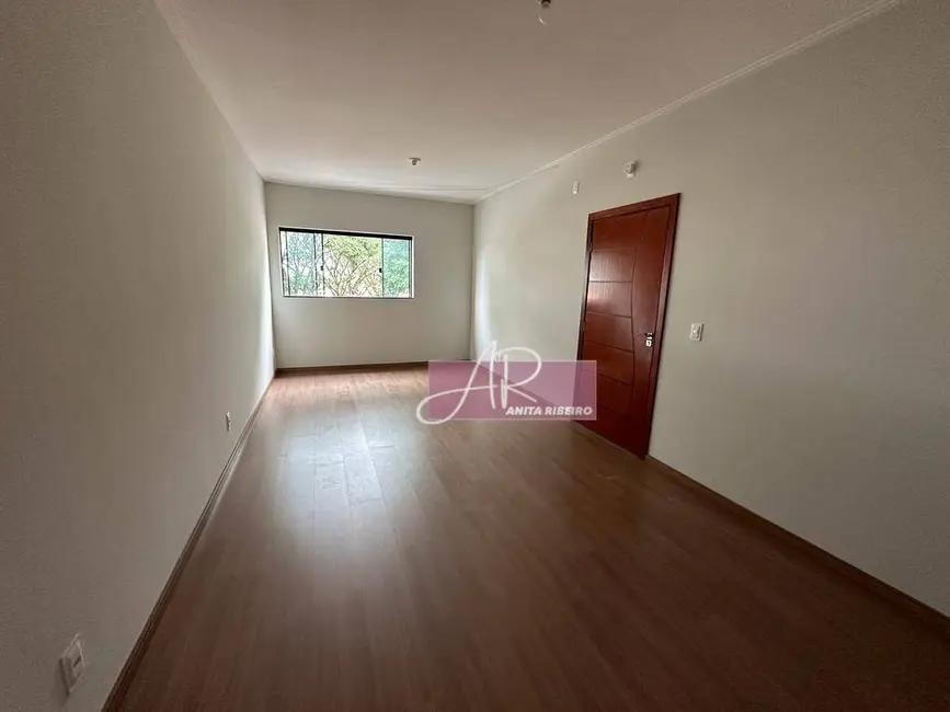 Foto 1 de Apartamento com 2 quartos à venda, 84m2 em Pouso Alegre - MG