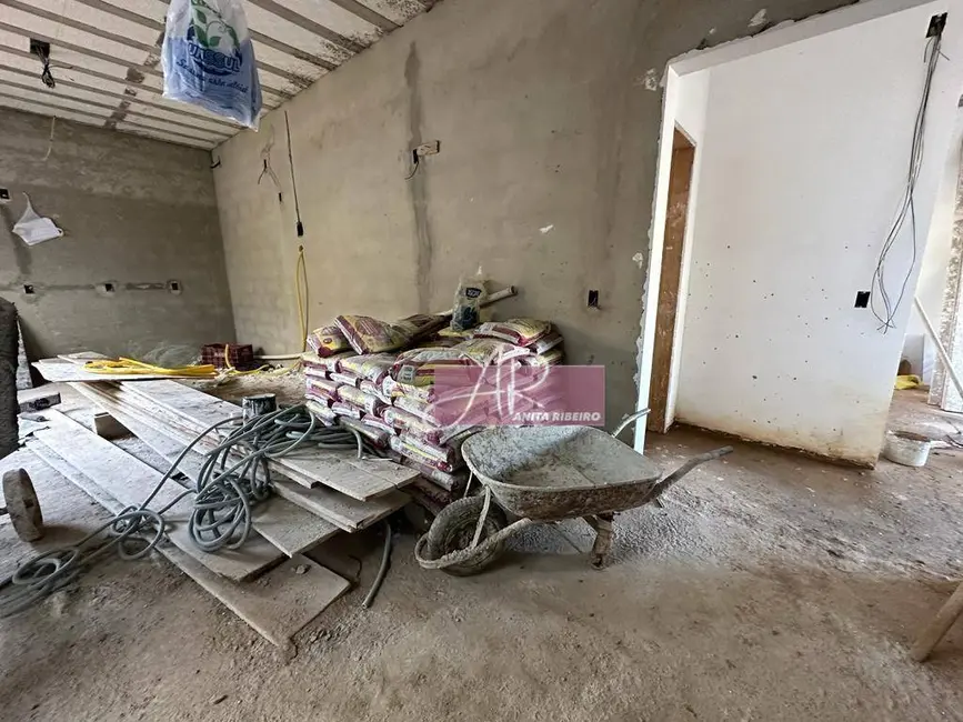 Foto 3 de Casa com 2 quartos à venda, 330m2 em Buritis, Pouso Alegre - MG