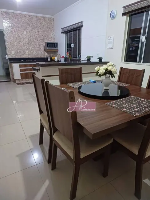 Casa com 4 quartos à venda, 300m2 em Jardim Floresta, Pouso Alegre - MG - imagem 6 Foto 6 de Casa com 4 quartos à venda, 300m2 em Jardim Floresta, Pouso Alegre - MG