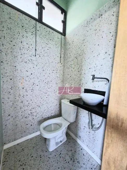 Foto 5 de Casa com 3 quartos à venda, 360m2 em Pouso Alegre - MG
