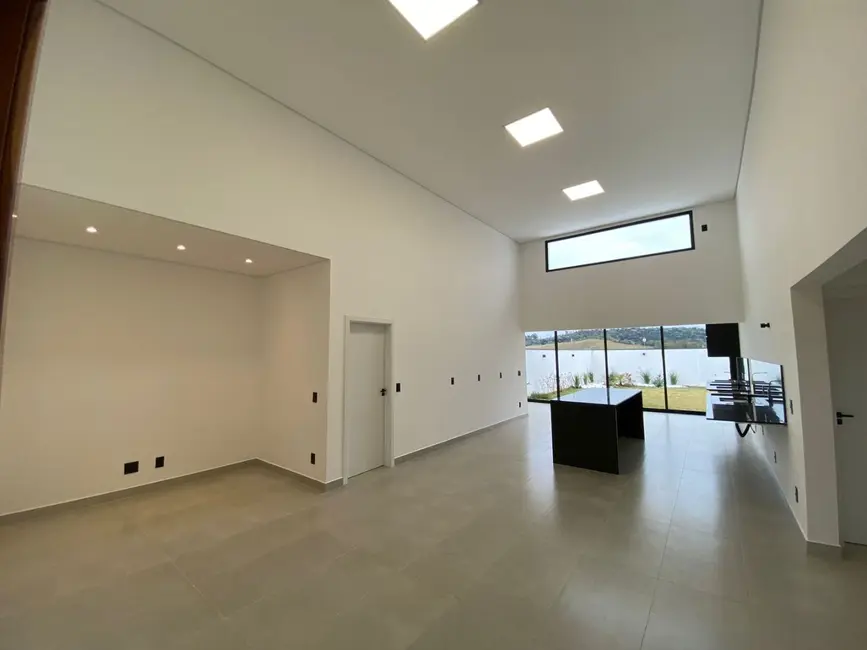 Foto 6 de Casa com 3 quartos à venda, 408m2 em Pouso Alegre - MG