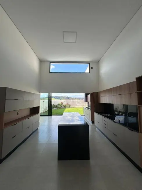 Foto 8 de Casa com 3 quartos à venda, 408m2 em Pouso Alegre - MG