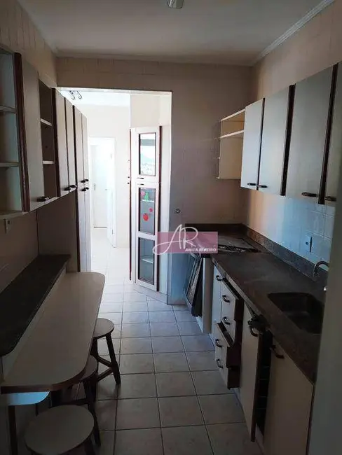 Foto 2 de Apartamento com 3 quartos à venda, 125m2 em Centro, Pouso Alegre - MG