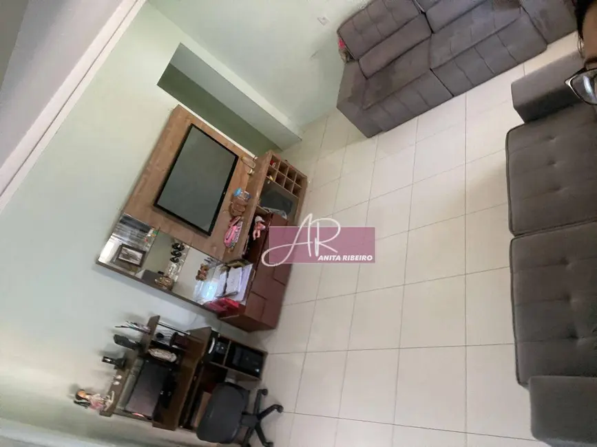 Foto 2 de Casa com 4 quartos à venda, 240m2 em Pouso Alegre - MG