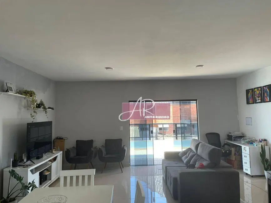 Foto 1 de Casa com 4 quartos à venda, 240m2 em Pouso Alegre - MG