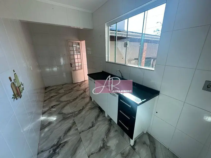 Foto 4 de Casa com 3 quartos à venda, 200m2 em Pouso Alegre - MG