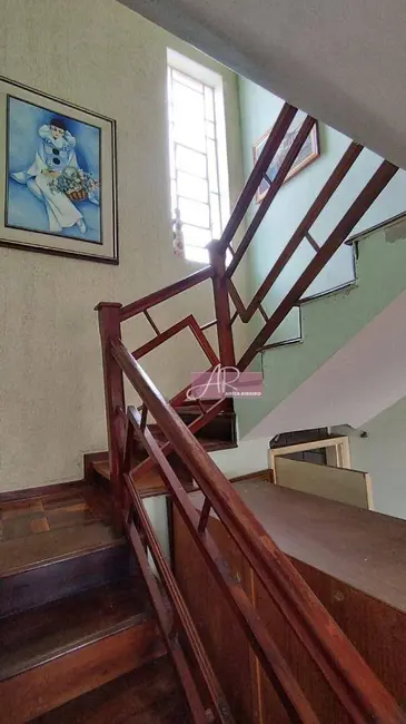 Casa com 3 quartos à venda, 425m2 em Centro, Pouso Alegre - MG - imagem 7 Foto 7 de Casa com 3 quartos à venda, 425m2 em Centro, Pouso Alegre - MG