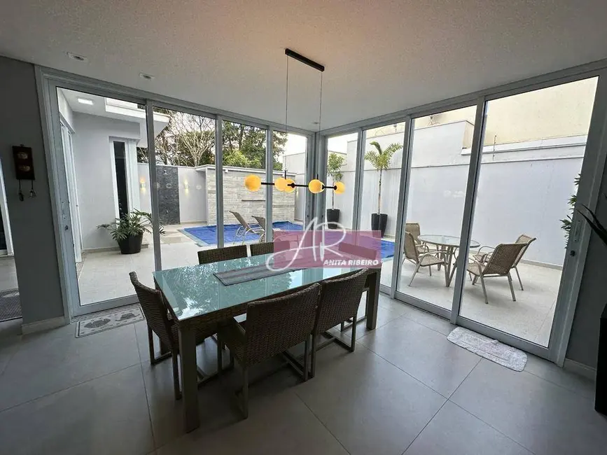 Foto 3 de Casa com 4 quartos à venda, 485m2 em Pouso Alegre - MG