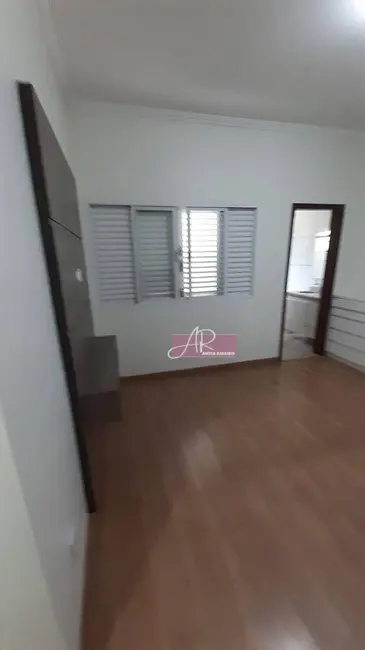 Apartamento com 3 quartos à venda, 110m2 em Pouso Alegre - MG - imagem 8 Foto 8 de Apartamento com 3 quartos à venda, 110m2 em Pouso Alegre - MG