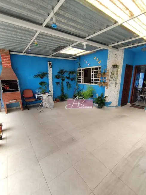 Foto 9 de Casa com 3 quartos à venda, 120m2 em Maria Guimarães Franco Rios, Pouso Alegre - MG