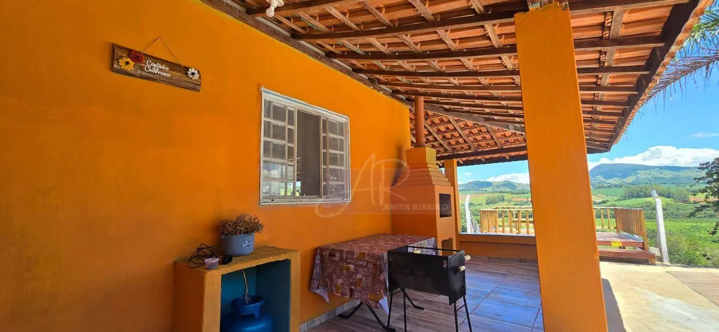 Foto 7 de Chácara com 4 quartos à venda, 1557m2 em Pouso Alegre - MG