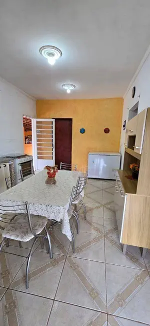 Foto 9 de Chácara com 4 quartos à venda, 1557m2 em Pouso Alegre - MG