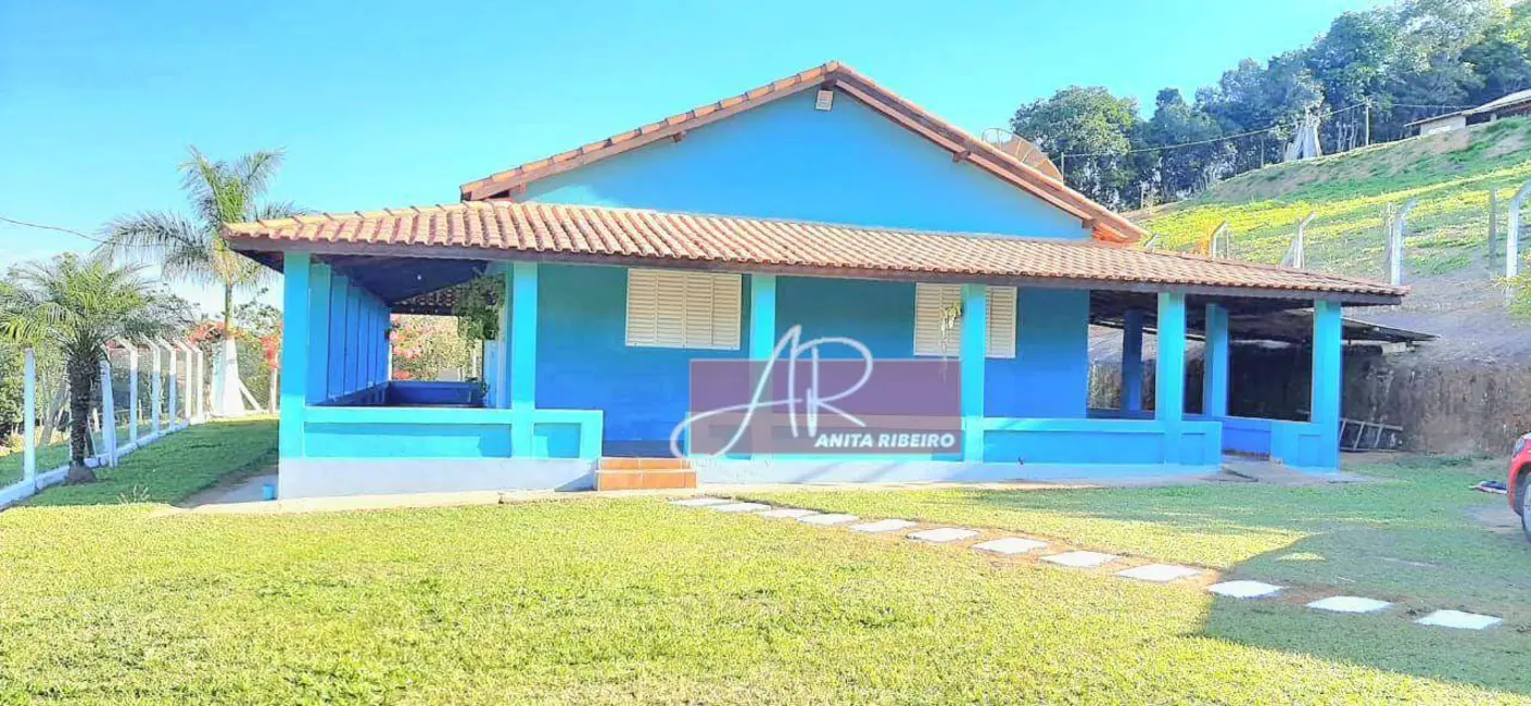 Chácara com 4 quartos à venda, 3118m2 em Pouso Alegre - MG - imagem 1 Foto 1 de Chácara com 4 quartos à venda, 3118m2 em Pouso Alegre - MG