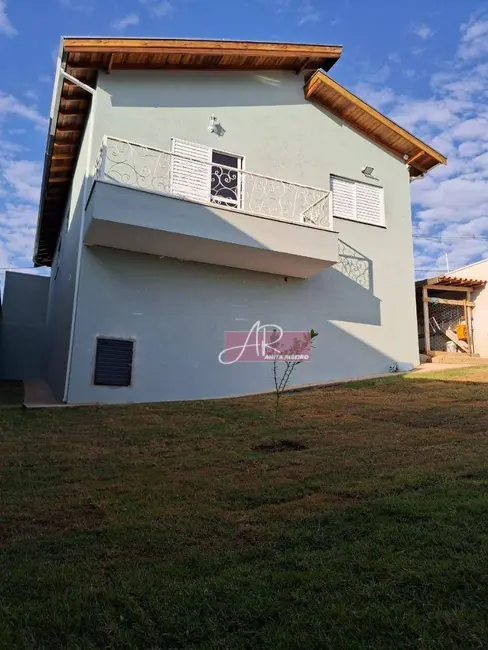 Foto 1 de Casa com 2 quartos à venda, 300m2 em Buritis, Pouso Alegre - MG