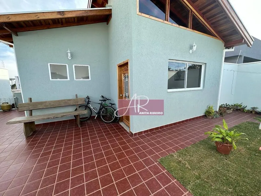 Foto 6 de Casa com 2 quartos à venda, 300m2 em Buritis, Pouso Alegre - MG