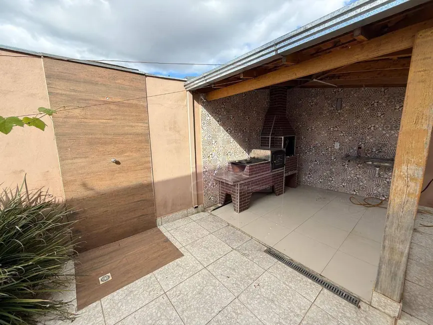 Casa com 2 quartos à venda, 233m2 em Residencial Parque dos Fontes, Pouso Alegre - MG - imagem 4 Foto 4 de Casa com 2 quartos à venda, 233m2 em Residencial Parque dos Fontes, Pouso Alegre - MG