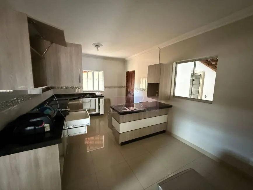 Casa com 2 quartos à venda, 233m2 em Residencial Parque dos Fontes, Pouso Alegre - MG - imagem 6 Foto 6 de Casa com 2 quartos à venda, 233m2 em Residencial Parque dos Fontes, Pouso Alegre - MG