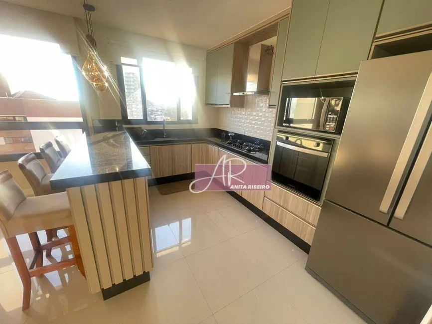 Foto 3 de Apartamento com 3 quartos à venda, 100m2 em Pouso Alegre - MG