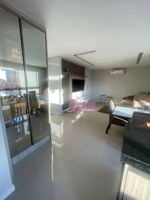 Foto 2 de Apartamento com 3 quartos à venda, 100m2 em Pouso Alegre - MG