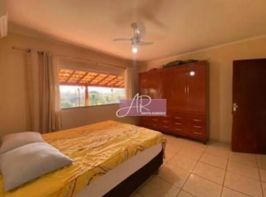 Chácara com 4 quartos à venda, 7282m2 em Pouso Alegre - MG - imagem 9 Foto 9 de Chácara com 4 quartos à venda, 7282m2 em Pouso Alegre - MG