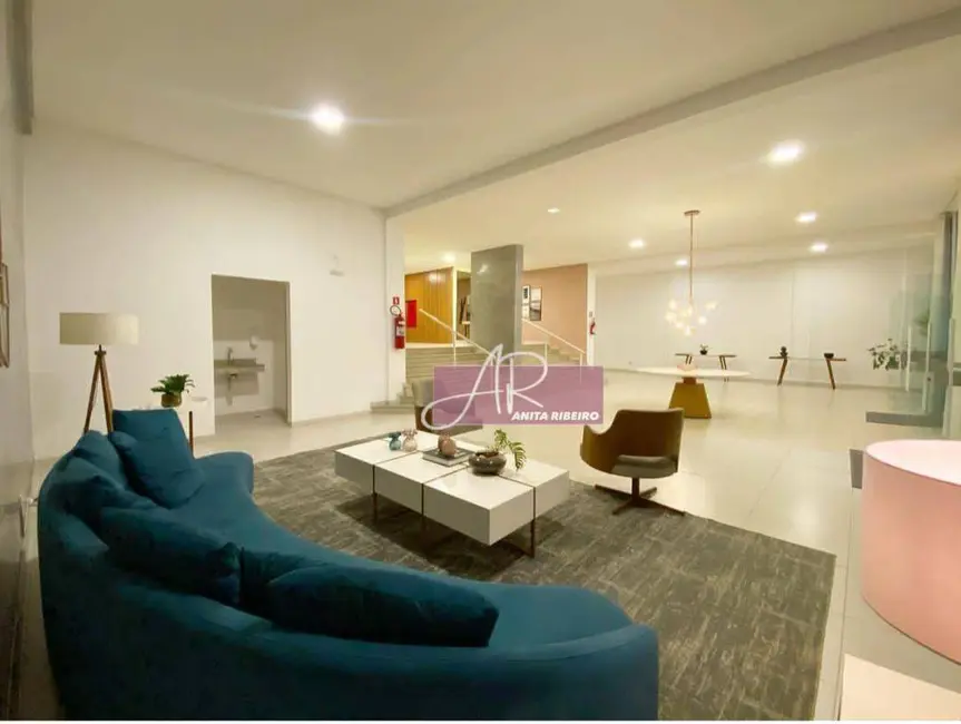 Apartamento com 4 quartos à venda, 270m2 em Centro, Pouso Alegre - MG - imagem 9 Foto 9 de Apartamento com 4 quartos à venda, 270m2 em Centro, Pouso Alegre - MG