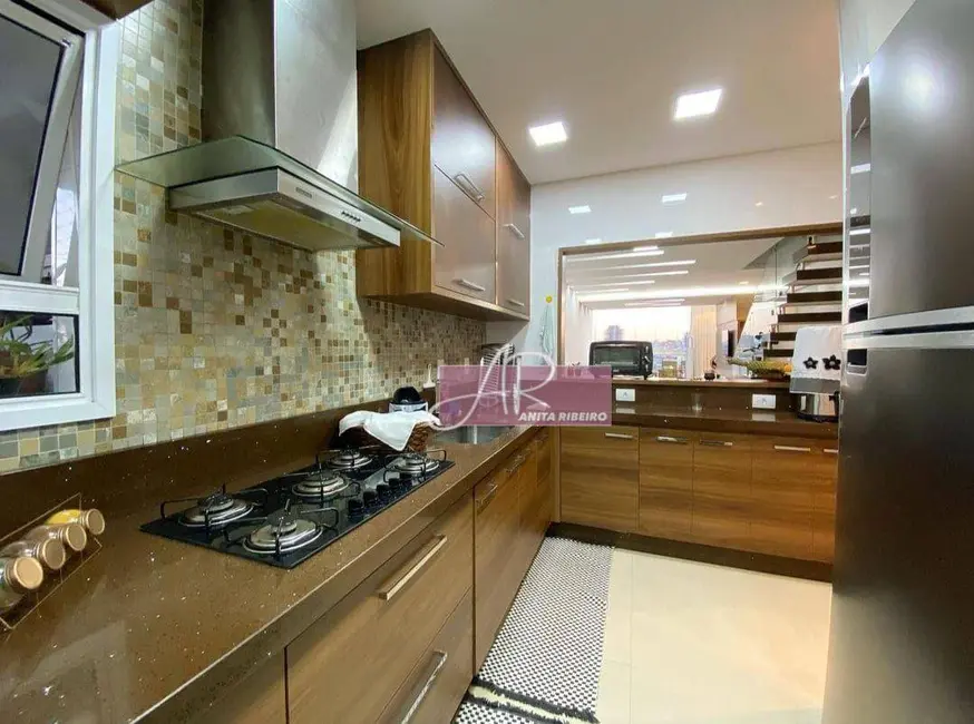 Apartamento com 4 quartos à venda, 270m2 em Centro, Pouso Alegre - MG - imagem 4 Foto 4 de Apartamento com 4 quartos à venda, 270m2 em Centro, Pouso Alegre - MG